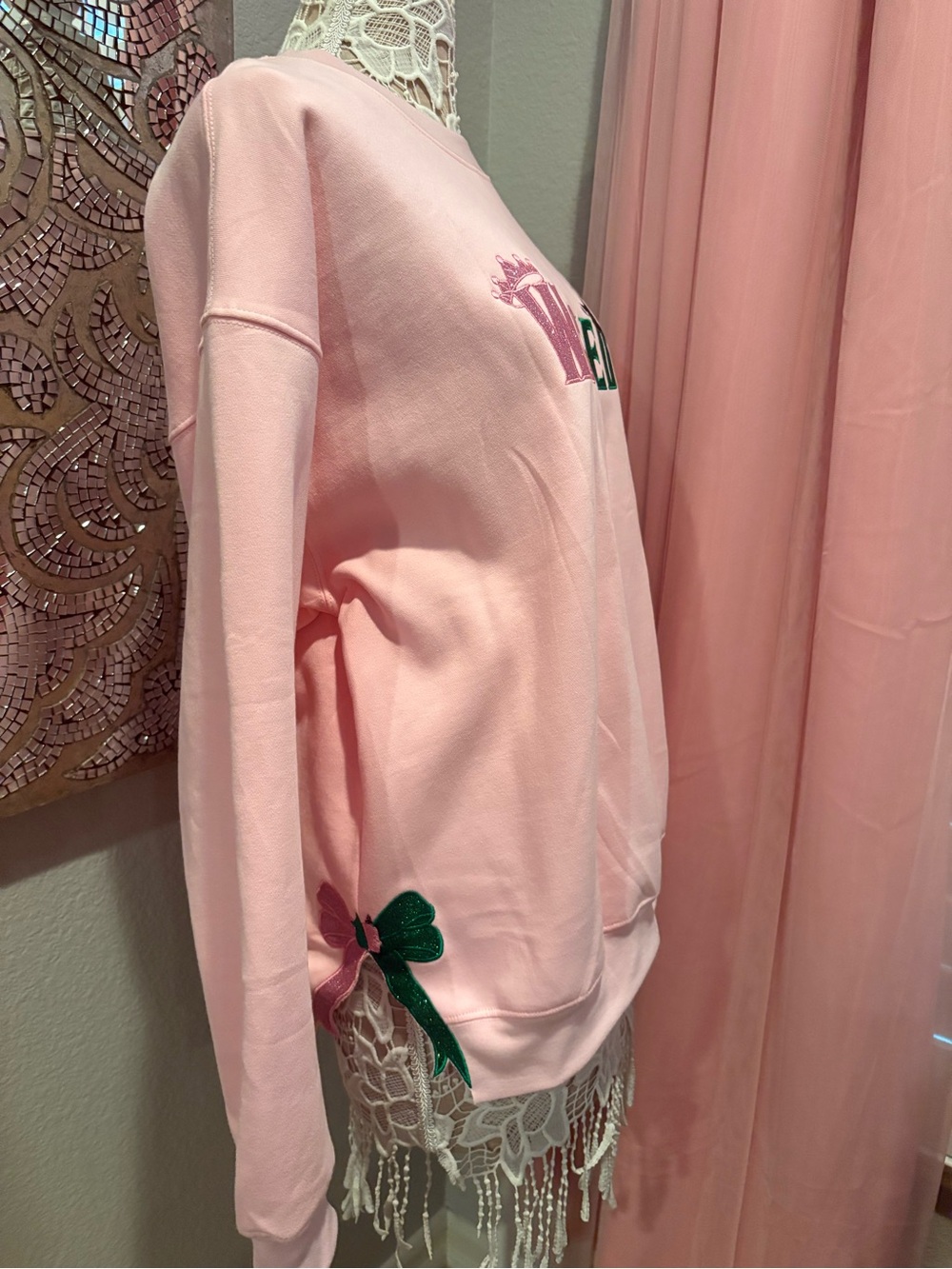 Pink Wicked Graphic Crewneck Sweatshirt - Unbranded - Picture 2 of 4